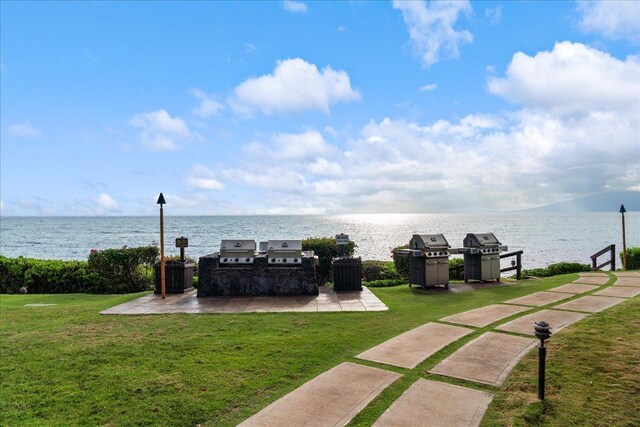 view of water feature