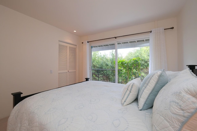 bedroom featuring a closet