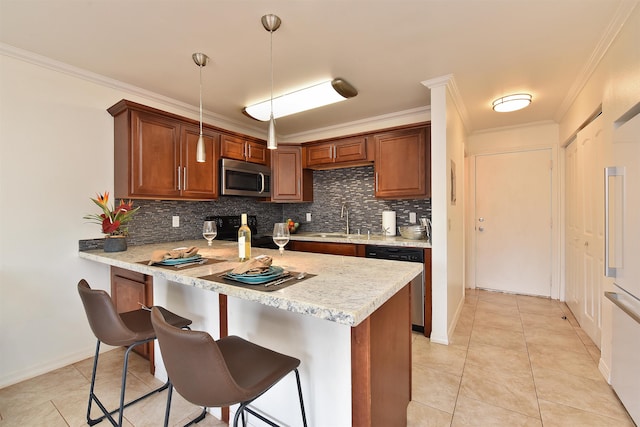 kitchen with decorative light fixtures, stainless steel appliances, kitchen peninsula, light tile patterned flooring, and ornamental molding