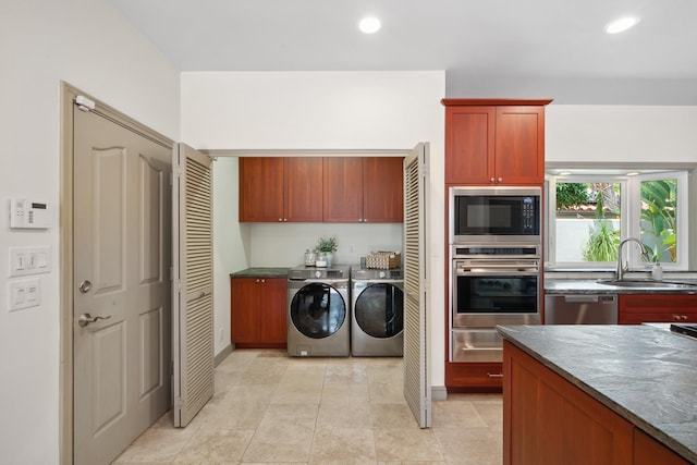 70 Pukolu Way, Kihei, HI 96753 - laundry room with separate washer and dryer, cabinet space, and recessed lighting