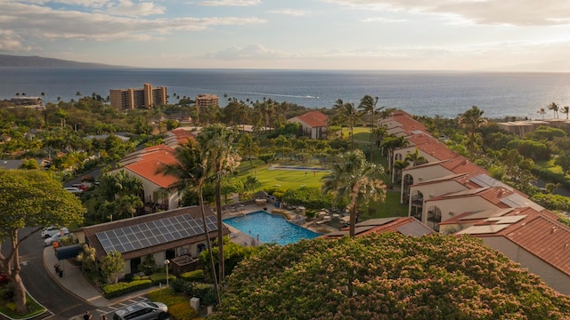 bird's eye view featuring a water view