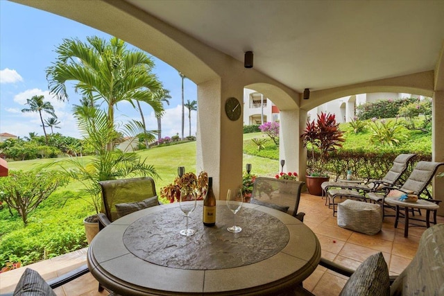 3150 Wailea Alanui Dr Unit 3007, Kihei, HI 96753 - view of patio with outdoor dining area
