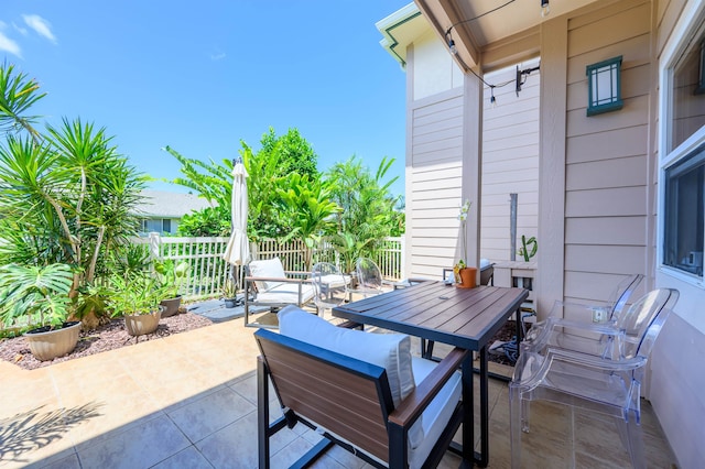 view of patio / terrace featuring outdoor lounge area