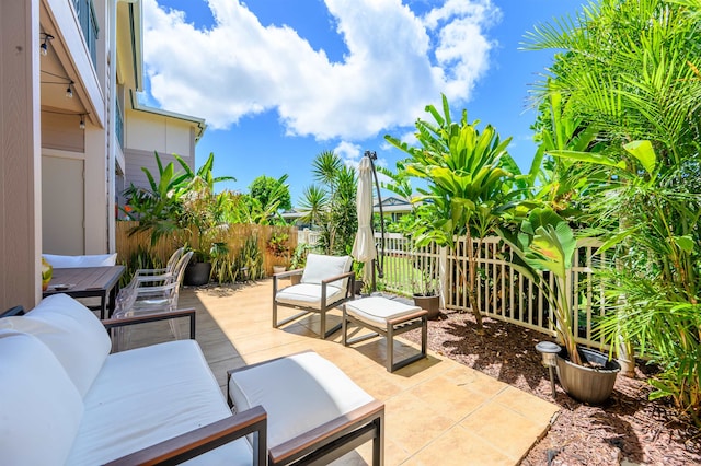 view of patio with outdoor lounge area