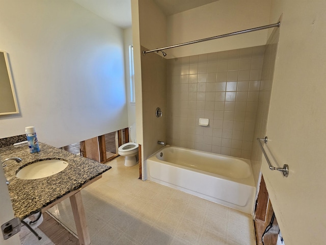 160 Kuli Puu St, Kihei, HI 96753 - full bath featuring  shower combination and vanity