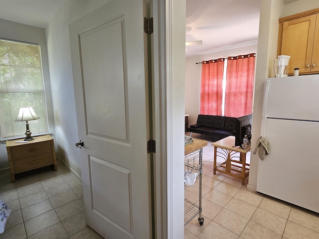160 Kuli Puu St, Kihei, HI 96753 - hallway featuring light tile patterned floors and baseboards