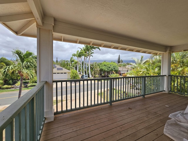 160 Kuli Puu St, Kihei, HI 96753 - view of wooden terrace