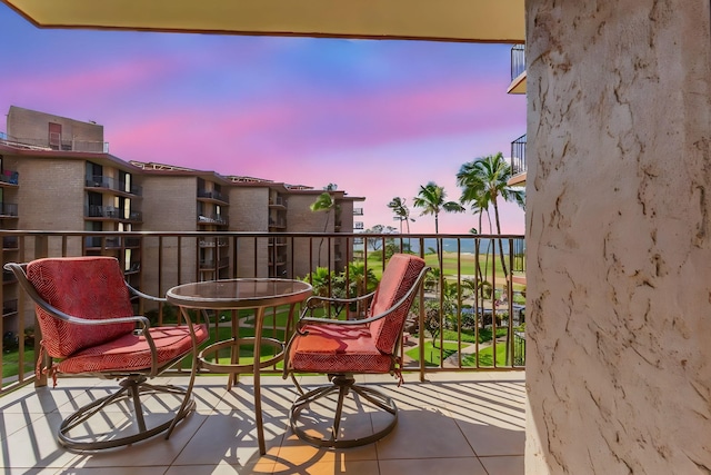 938 S Kihei Rd Unit 403, Kihei, HI 96753 - view of balcony at dusk