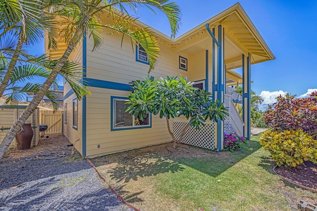 1363 Owaka St, Wailuku, HI 96793 - view of side of home with a gate