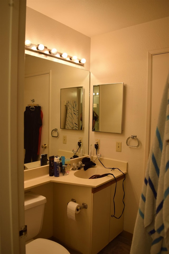140 Uwapo Rd Unit 41-203, Kihei, HI 96753 - bathroom with toilet and vanity
