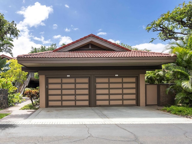 4000 Wailea Alanui Dr Unit 502, Kihei, HI 96753 - view of garage