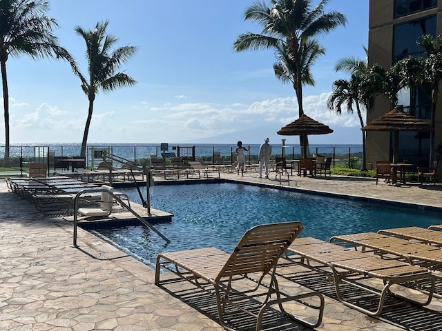 pool with fence