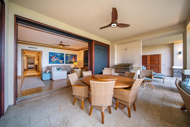 dining room with ceiling fan