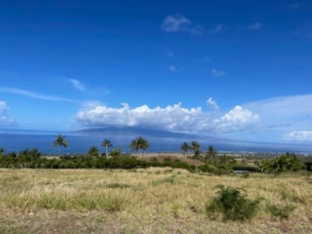 Listing photo 3 for 991UnitA Kai Hele Ku Place 037, Lahaina HI 96761