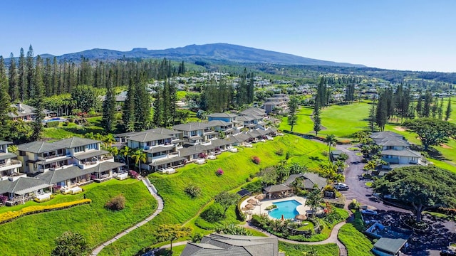 bird's eye view with a mountain view