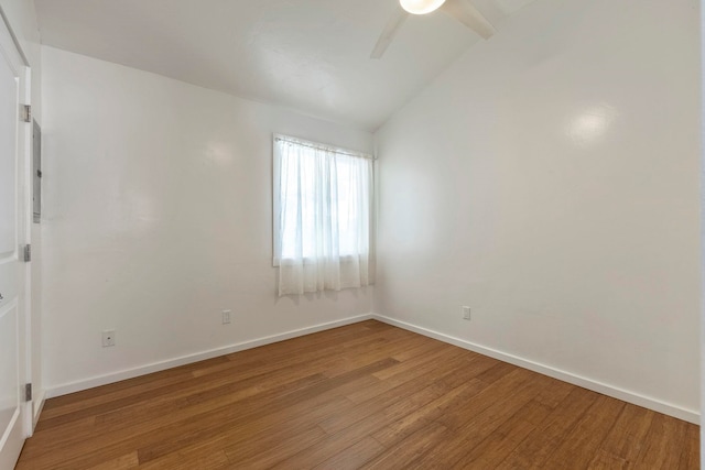 534 Kaikoo Pl, Wailuku, HI 96793 - spare room with lofted ceiling, light wood-style flooring, a ceiling fan, and baseboards
