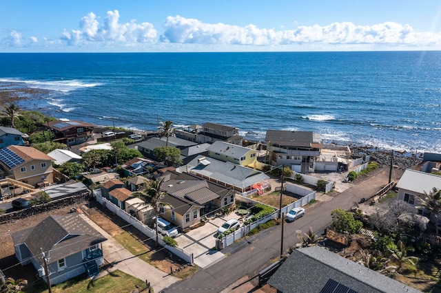 534 Kaikoo Pl, Wailuku, HI 96793 - aerial view of residential area featuring a nearby body of water