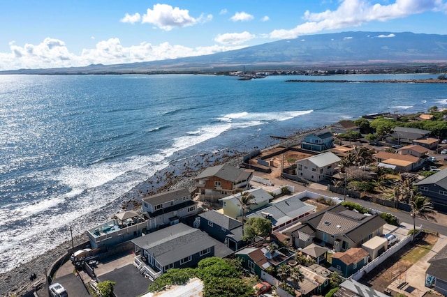 534 Kaikoo Pl, Wailuku, HI 96793 - aerial perspective of suburban area with a large body of water