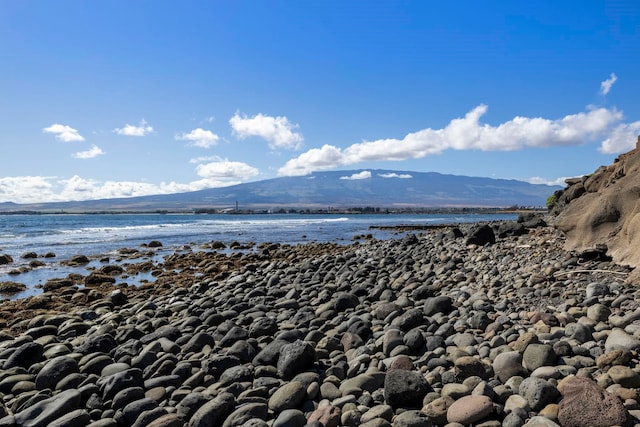 534 Kaikoo Pl, Wailuku, HI 96793 - view of mountain background with a nearby body of water