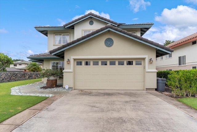 view of front of home featuring a front lawn