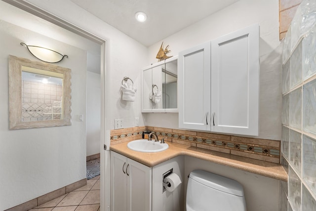 3975 Lower Honoapiilani Rd Unit 107, Lahaina, HI 96761 - bathroom with toilet, tile patterned floors, and vanity
