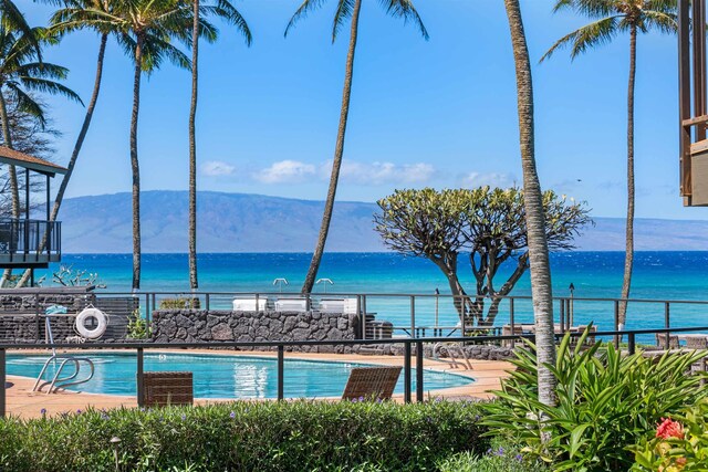 3975 Lower Honoapiilani Rd Unit 107, Lahaina, HI 96761 - community pool featuring a water and mountain view