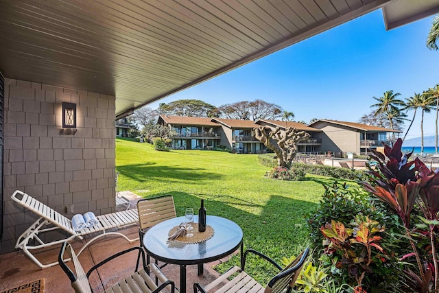 3975 Lower Honoapiilani Rd Unit 107, Lahaina, HI 96761 - view of green lawn with a water view