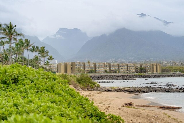 111 Kahului Beach Rd Unit D306, Kahului, HI 96732 - view of mountain background with a nearby body of water