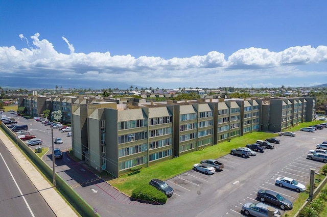 111 Kahului Beach Rd Unit D306, Kahului, HI 96732 - view of property with uncovered parking
