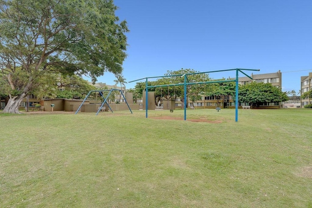 111 Kahului Beach Rd Unit D306, Kahului, HI 96732 - view of grassy yard