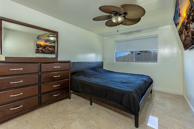 2747 S Kihei Rd Unit H208, Kihei, HI 96753 - bedroom with baseboards and ceiling fan