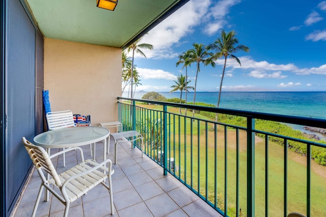 2142 Iliili Rd Unit 303, Kihei, HI 96753 - balcony featuring a water view