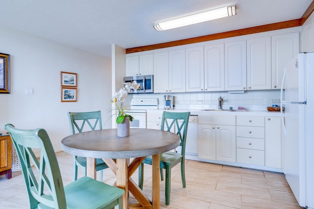 2142 Iliili Rd Unit 303, Kihei, HI 96753 - view of dining space