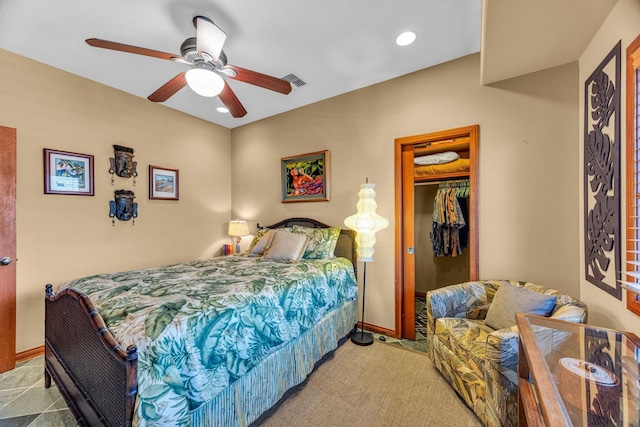 bedroom featuring baseboards, visible vents, recessed lighting, and a closet