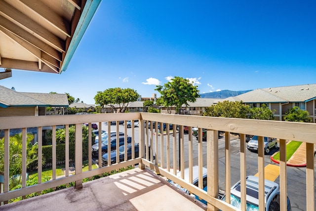 balcony featuring a mountain view