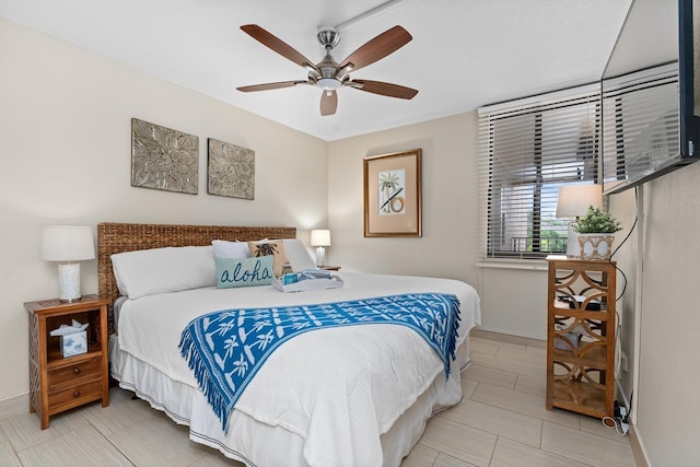 bedroom featuring ceiling fan