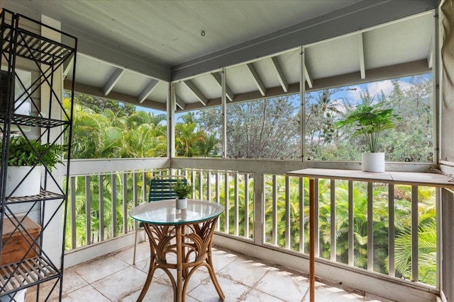 sunroom with a healthy amount of sunlight