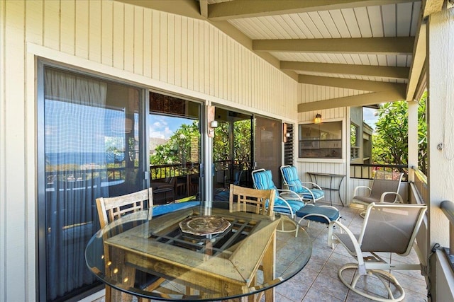 10 Wailea Ekolu Pl Unit 1008, Kihei, HI 96753 - sunroom / solarium with outdoor dining area