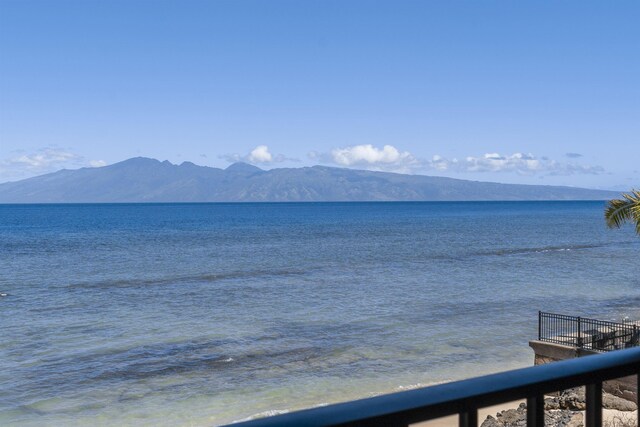 3723 Lower Honoapiilani Rd Unit 302, Lahaina, HI 96761 - water view featuring a mountain backdrop
