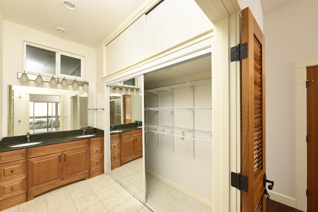 210 Napoko Pl, Kula, HI 96790 - full bath with double vanity and tile patterned floors