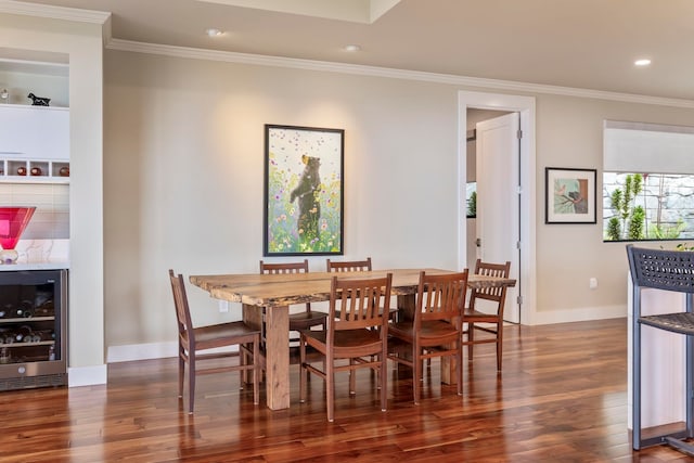 806 Kukia Pl, Kula, HI 96790 - dining area with beverage cooler, wood finished floors, ornamental molding, and recessed lighting