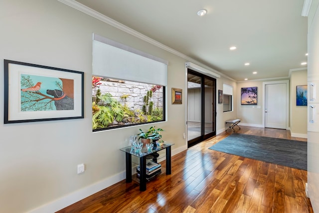 806 Kukia Pl, Kula, HI 96790 - entrance foyer featuring ornamental molding, recessed lighting, and wood finished floors