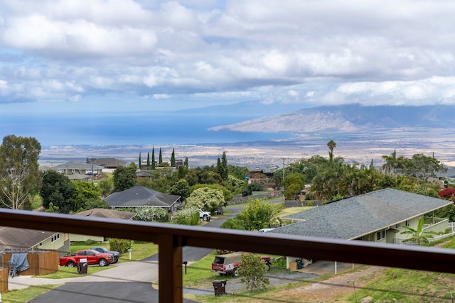806 Kukia Pl, Kula, HI 96790 - water view with a mountain backdrop