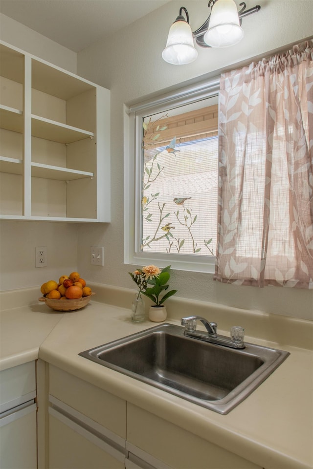 kitchen featuring sink