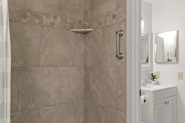480 Kenolio Rd Unit 21-101, Kihei, HI 96753 - full bath with vanity and tiled shower