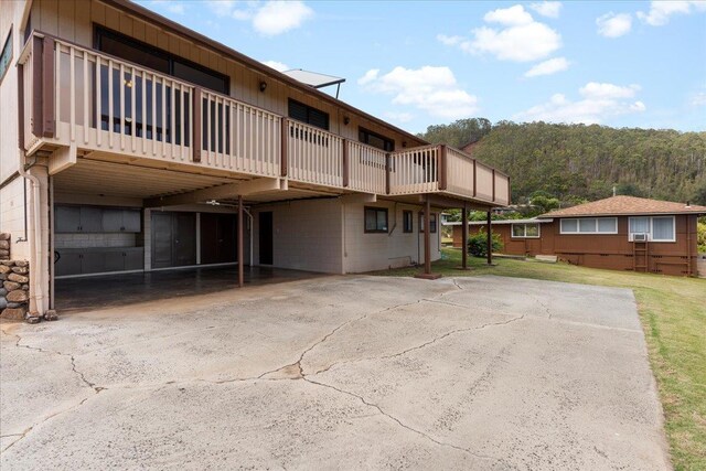 263 S Alu Rd, Wailuku, HI 96793 - view of property with asphalt driveway
