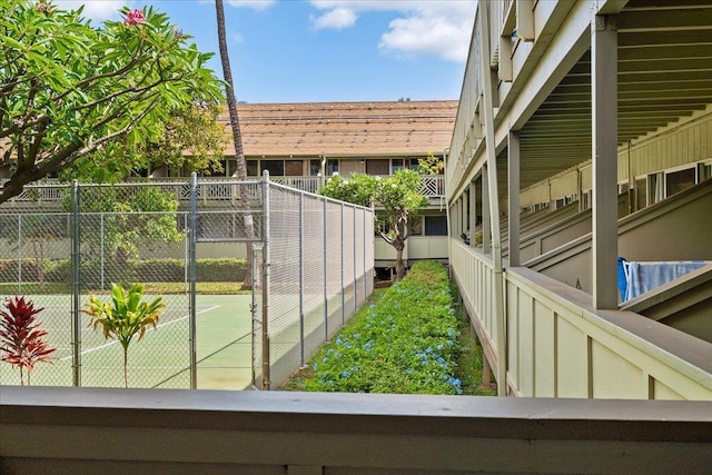 715 S Kihei Rd Unit D135, Kihei, HI 96753 - view of property exterior featuring fence