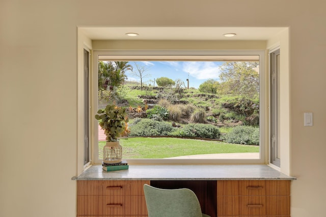 office with a wealth of natural light and recessed lighting