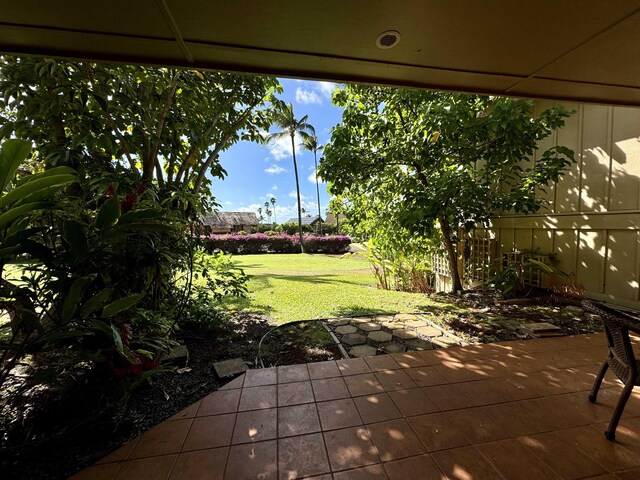 50 Kepuhi Pl Unit 103, Maunaloa, HI 96770 - view of patio / terrace
