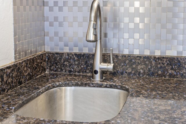 3676 Lower Honoapiilani Rd Unit G302, Lahaina, HI 96761 - detailed view of a sink and tasteful backsplash